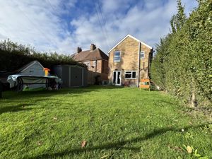 Photo 19- click for photo gallery